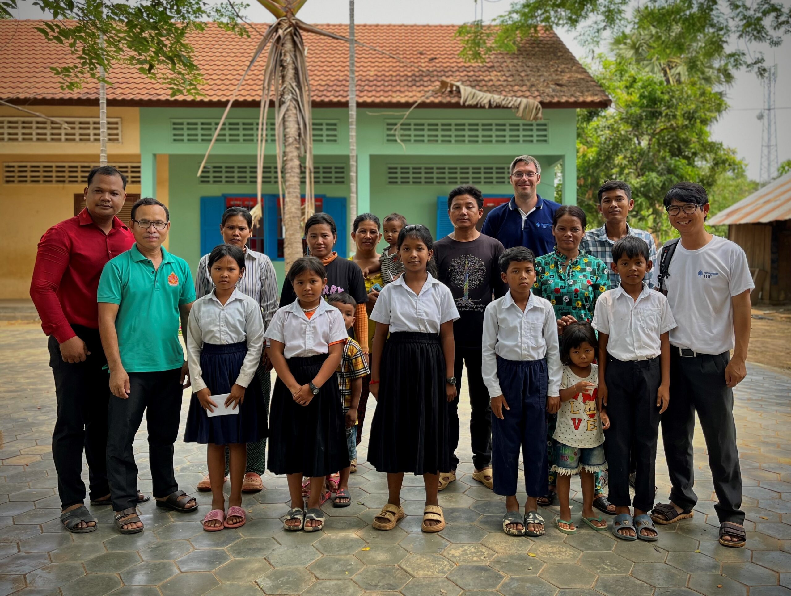 scholarship-group-outside-scaled